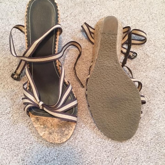 Gap Strappy Wedge Cork Sandals - Picture 3 of 3